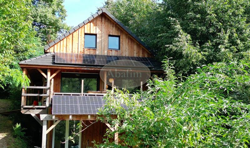 Maison - 157 m² - 10 pièces