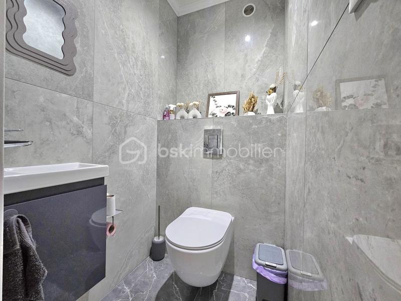 Appartement - 84 m² - 3 pièces