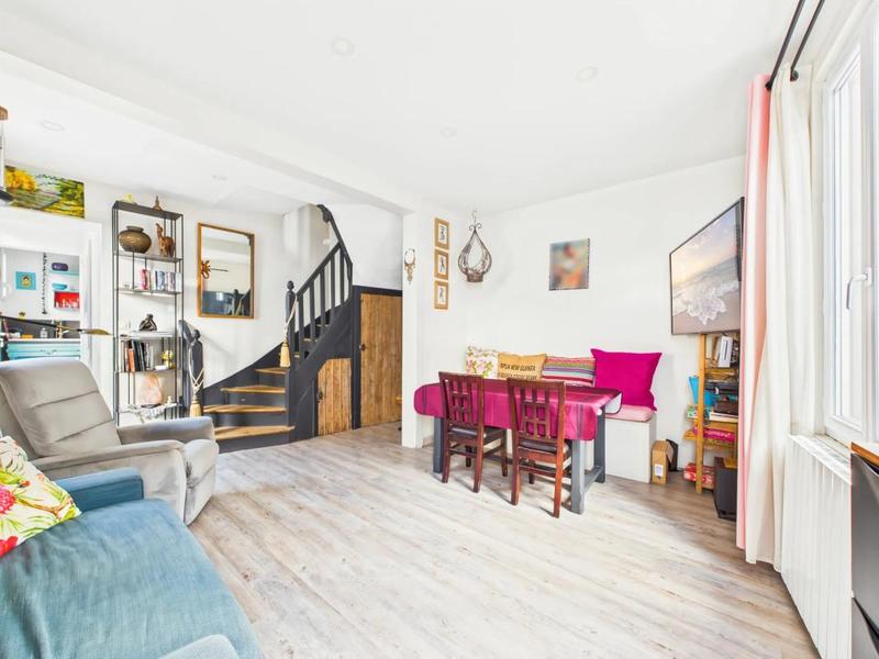 Maison de ville - 60 m² - 4 pièces