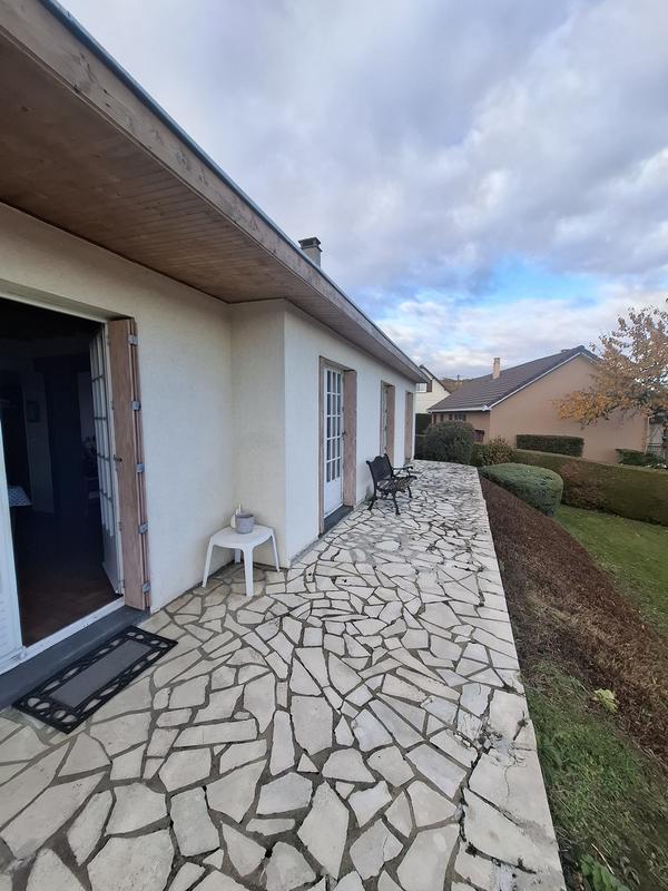 Maison - 92 m² - 5 pièces