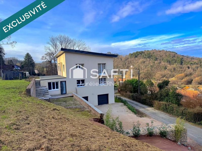 Maison - 163 m² - 8 pièces
