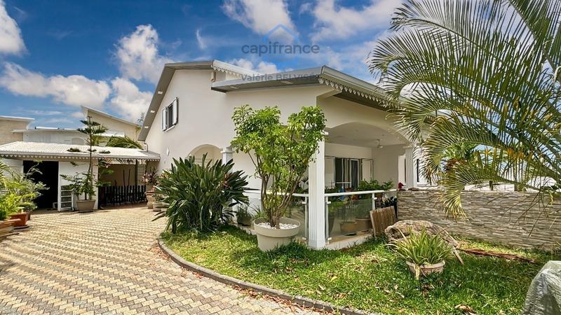 Maison - 171 m² - 6 pièces