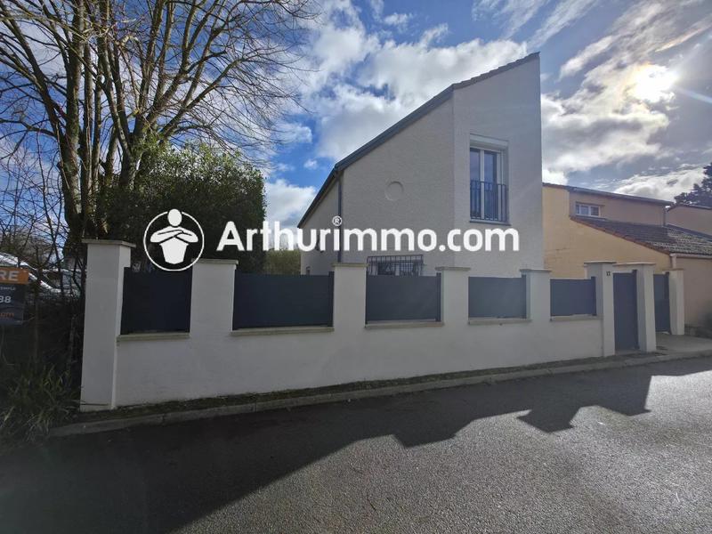 Maison - 105 m² - 5 pièces