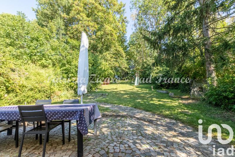 Maison - 165 m² - 7 pièces