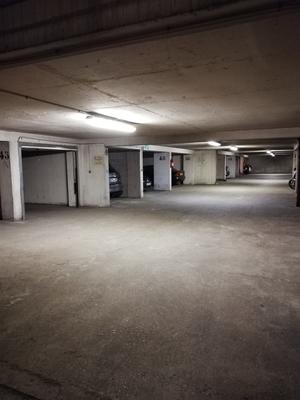 Parking / Garage - 10 m²