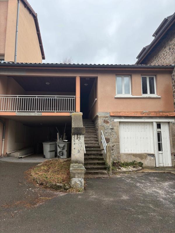 Maison - 100 m² - 6 pièces