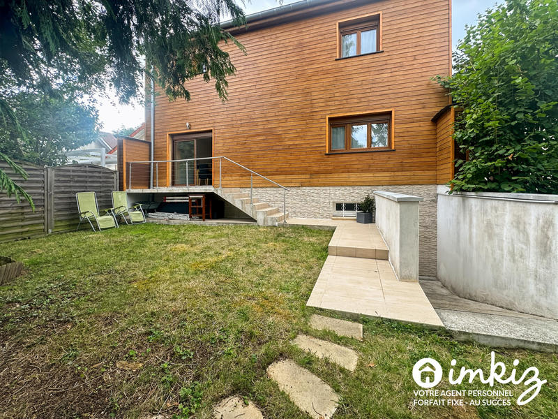 Maison - 139 m² - 6 pièces