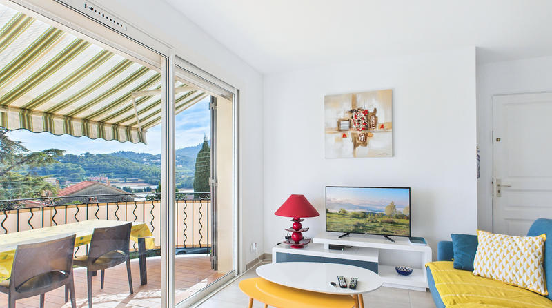 Appartement - 93 m² - 3 pièces