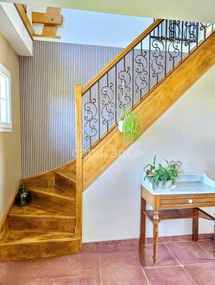 Maison - 162 m² - 7 pièces