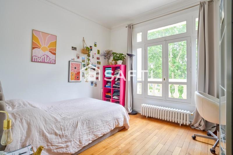 Appartement - 168 m² - 6 pièces