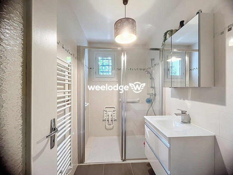 Maison traditionnelle - 118 m² - 7 pièces