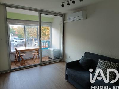 Studio - 25 m² - 1 pièce