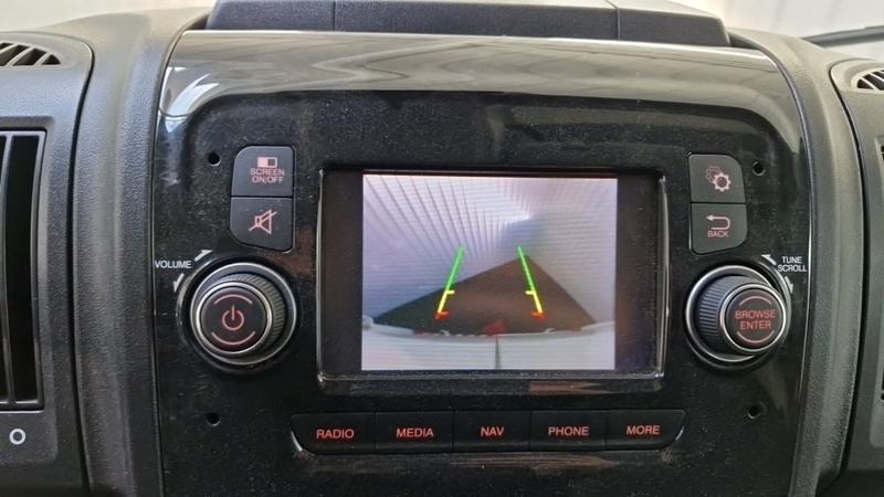 Peugeot Boxer BlueHDi 120 s&amp;amp;S Asphalt 335 L3h2