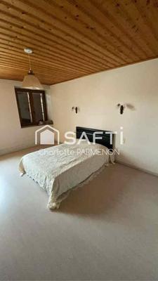 Maison - 215 m² - 6 pièces