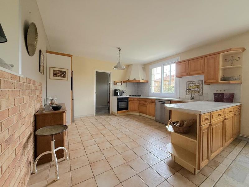 Maison - 160 m² - 7 pièces