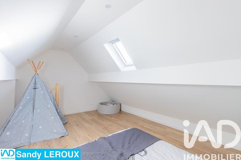 Maison - 90 m² - 5 pièces