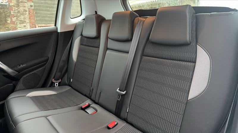 Peugeot 2008 1.2 Puretech 110 Eat6 Allure