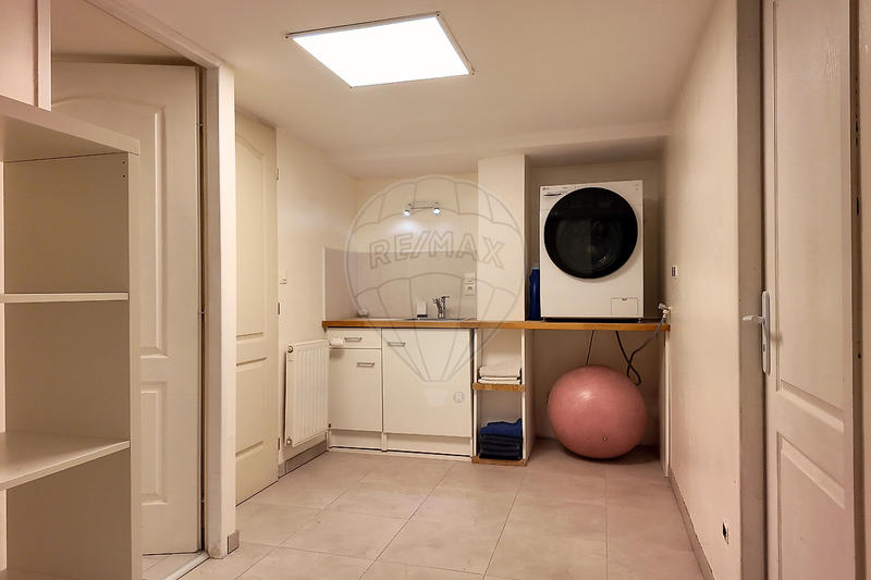 Maison - 188 m² - 6 pièces