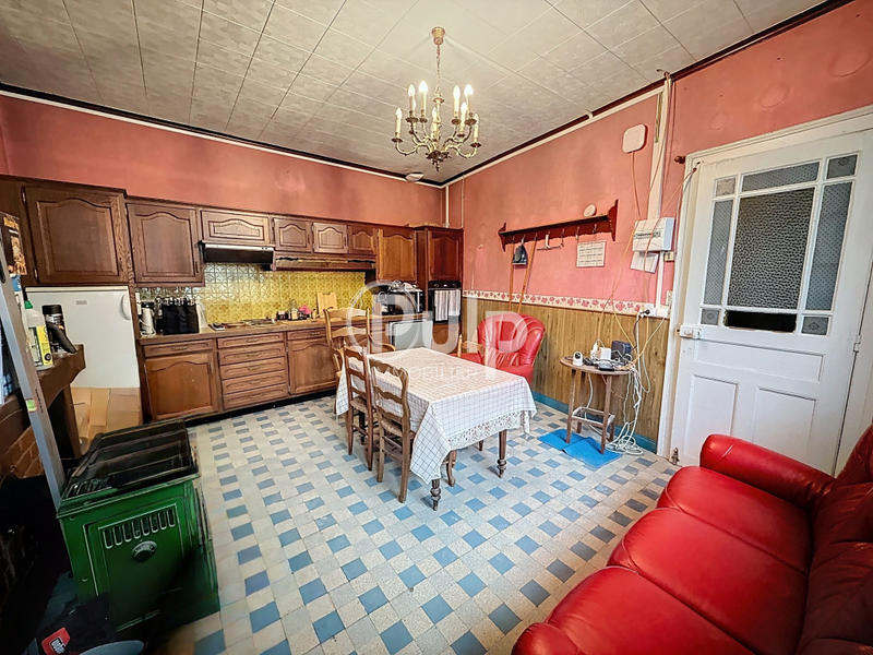 Maison - 226 m² - 10 pièces