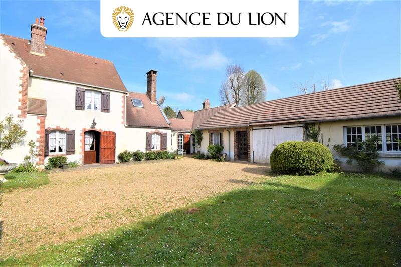 Maison - 219 m² - 7 pièces