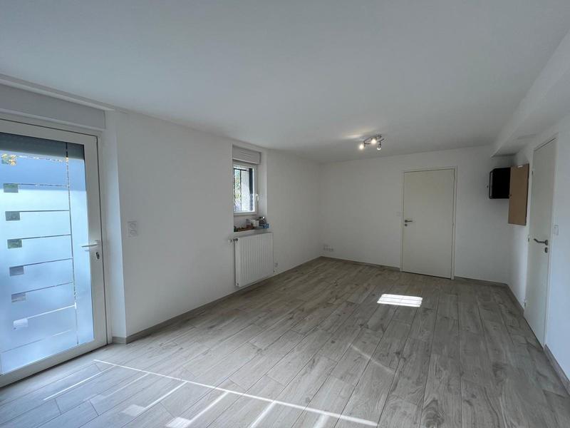 Maison - 230 m² - 10 pièces