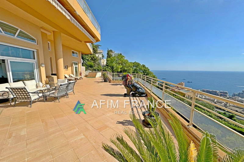 Appartement - 167 m² - 5 pièces