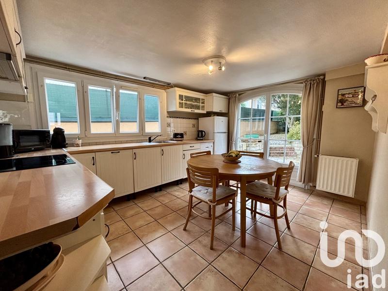 Maison - 111 m² - 5 pièces