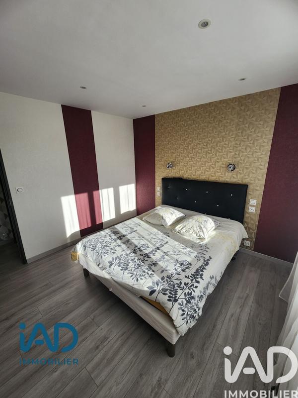 Maison - 98 m² - 4 pièces