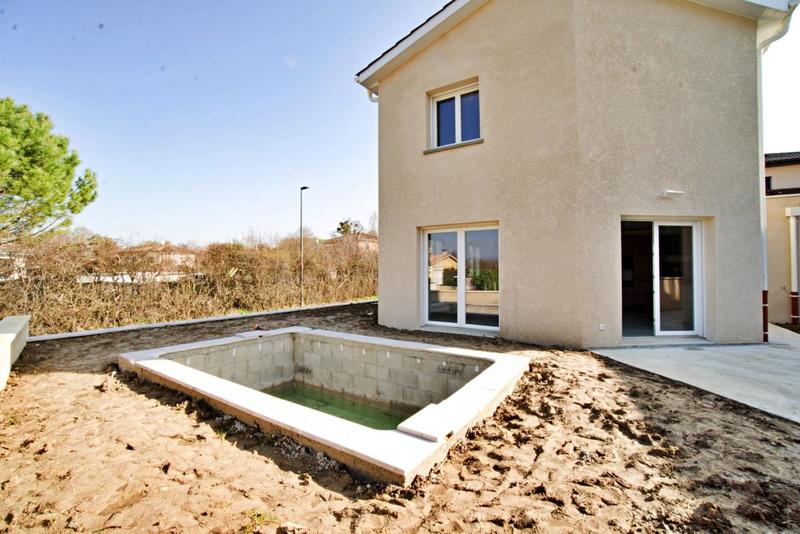 Maison - 101 m² - 4 pièces
