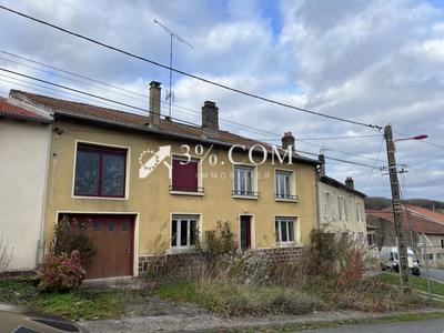 Maison de village - 142 m² - 7 pièces