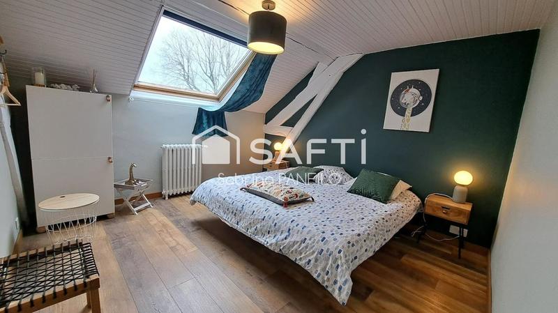 Maison - 200 m² - 9 pièces