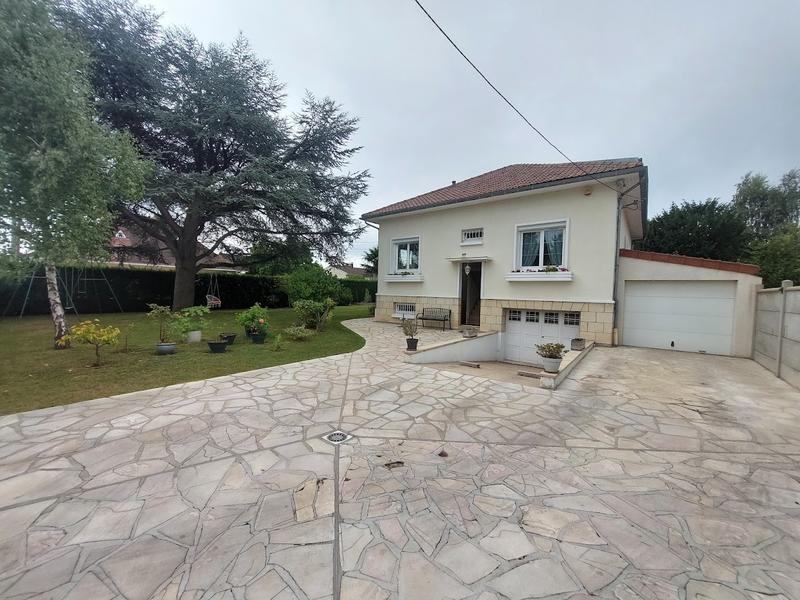 Maison - 143 m² - 6 pièces