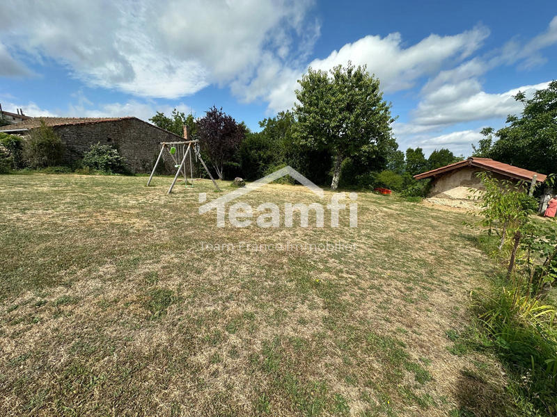 Maison - 181 m² - 7 pièces