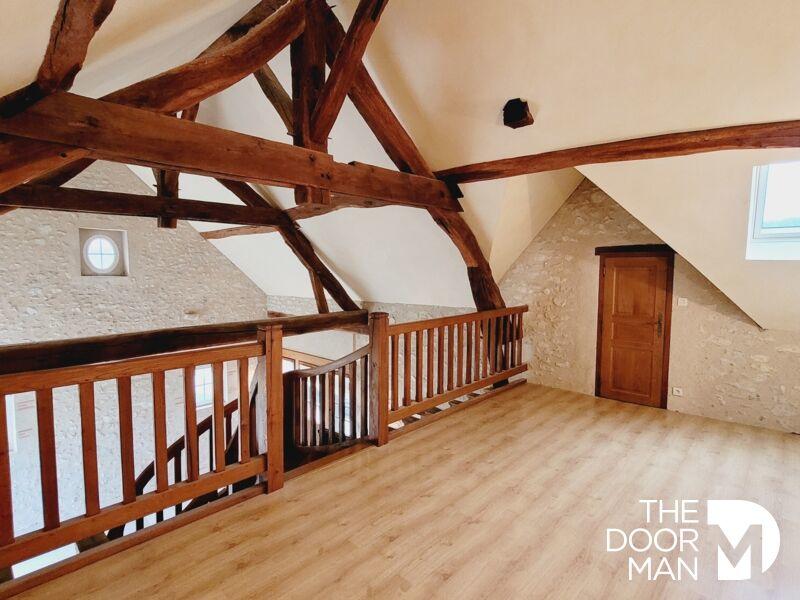 Propriété - 367 m² - 9 pièces