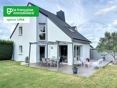 Maison - 135 m² - 6 pièces