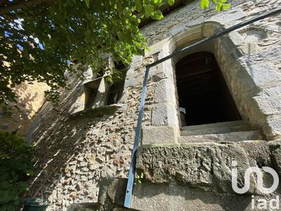 Maison - 246 m² - 9 pièces