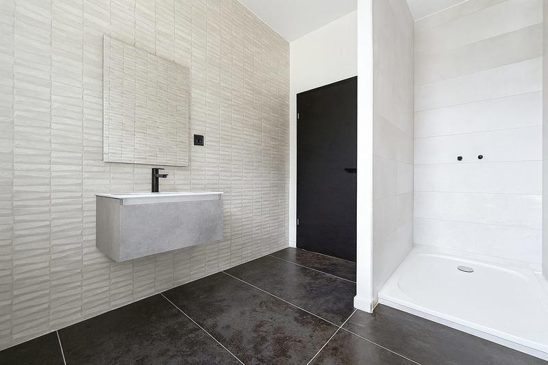 Loft - 142 m² - 5 pièces