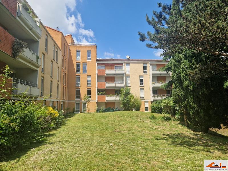 Appartement - 121 m² - 5 pièces