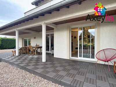 Maison - 151 m² - 6 pièces