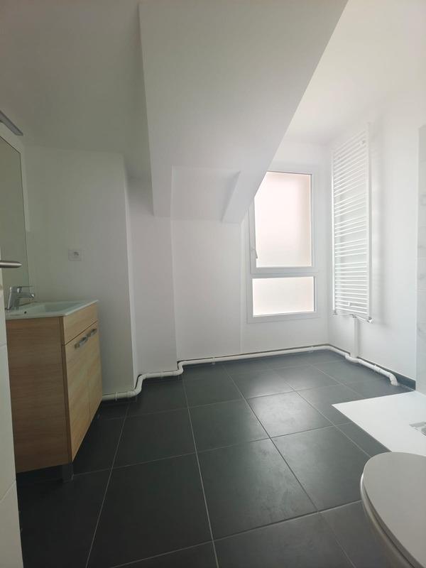 Appartement - 65 m² - 3 pièces