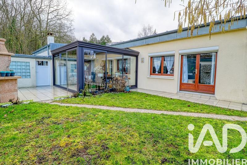 Maison - 96 m² - 5 pièces