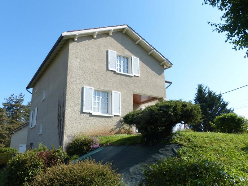 Maison - 150 m² - 5 pièces