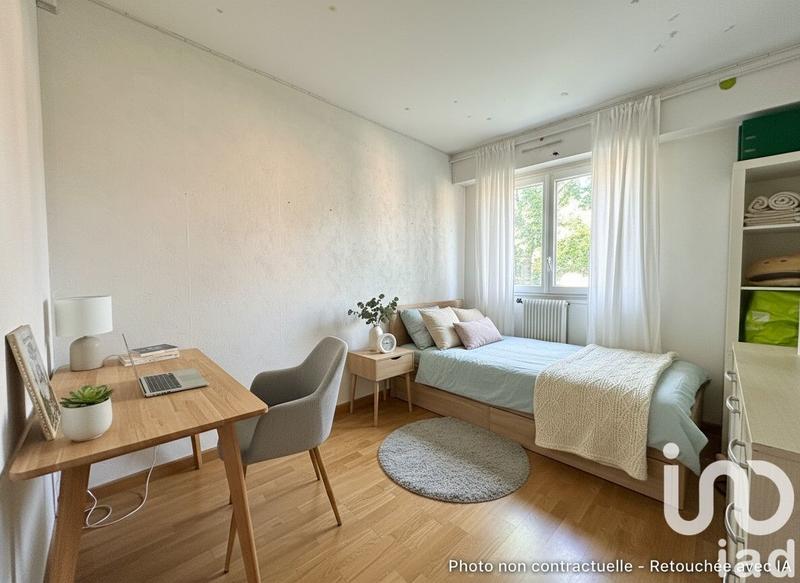 Appartement - 83 m² - 4 pièces