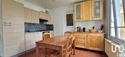 Maison - 64 m² - 5 pièces