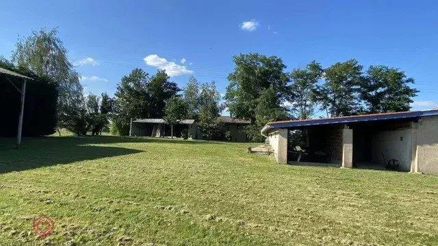 Propriété - 130 m² - 6 pièces