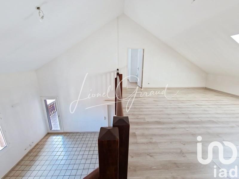 Duplex - 93 m² - 4 pièces