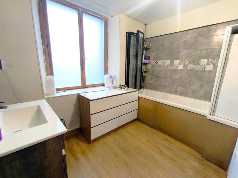 Maison - 110 m² - 6 pièces