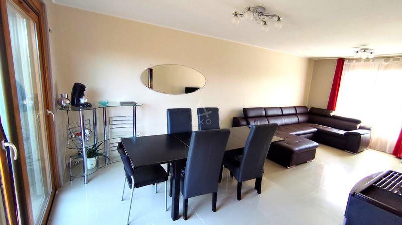 Maison - 100 m² - 6 pièces