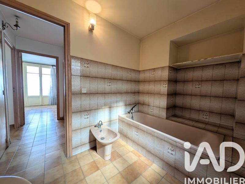 Maison de village - 167 m² - 6 pièces