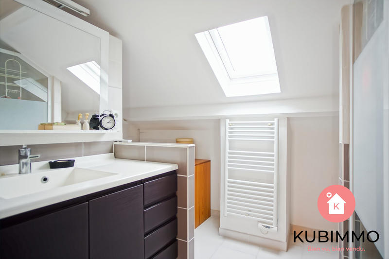 Maison - 158 m² - 6 pièces